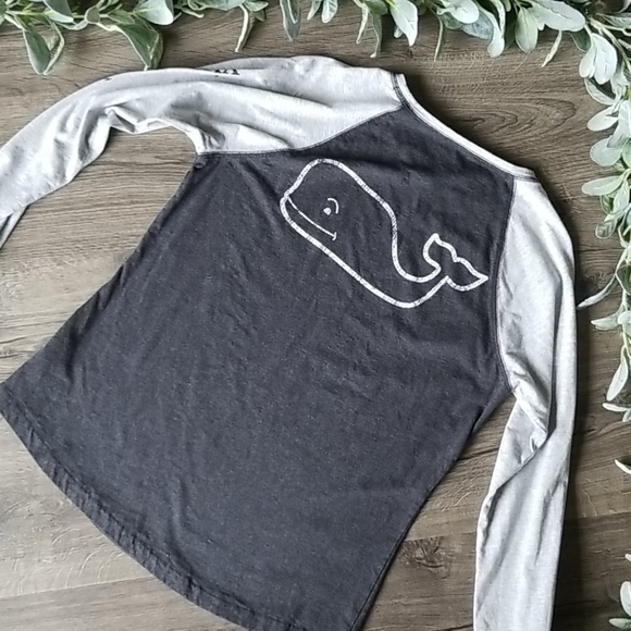 Vineyard Vines Other - Vineyard Vines baseball logo long sleeve tee